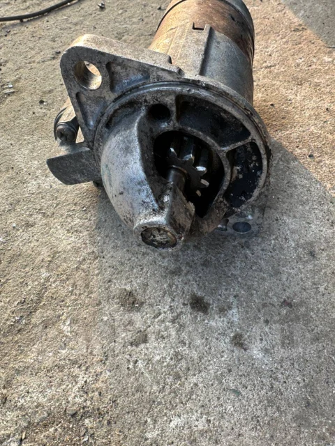 ������� Nissan RB25 2330008u15 ����