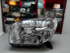 ���� Toyota RAV4 03-05 LH ����� ������� 81106-42230 ����
