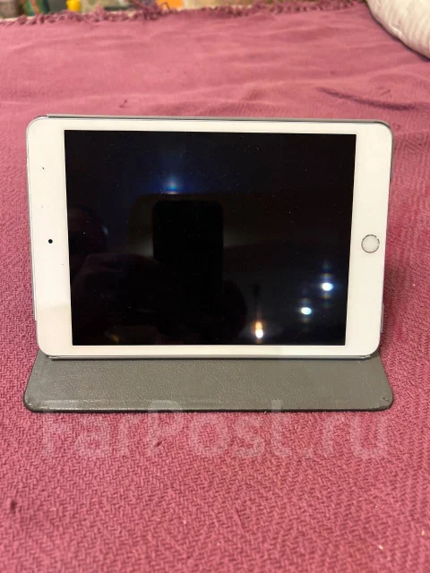 Apple iPad Mini 4. ������ 128 �� ����