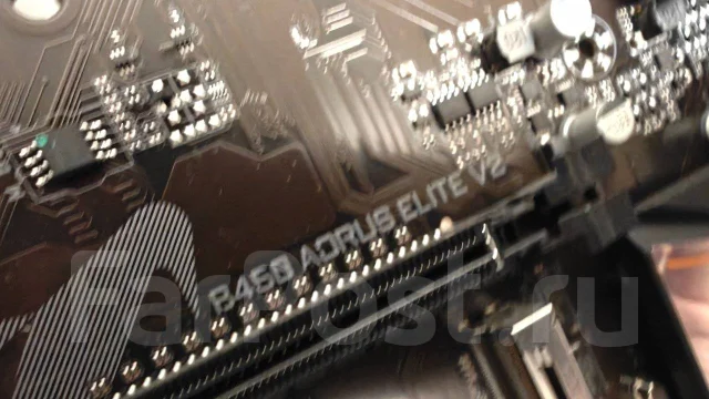 Socket AM4 ����