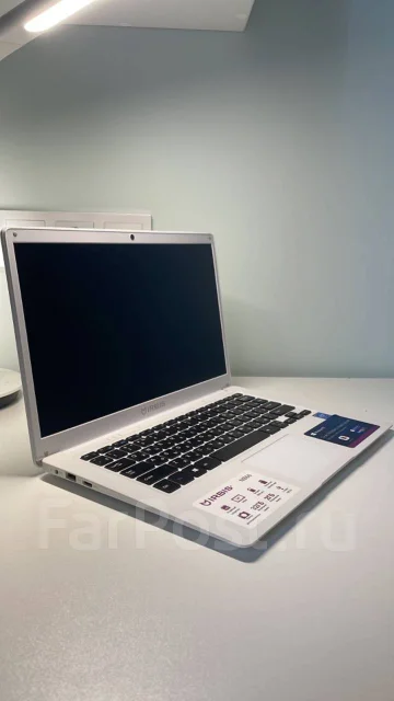 IRBIS. 14", 1,3����, ���� 32���, WiFi: 1, Bluetooth: 1, ����������� �� 4��. ����