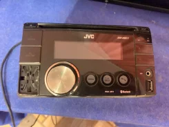 JVC KW ����