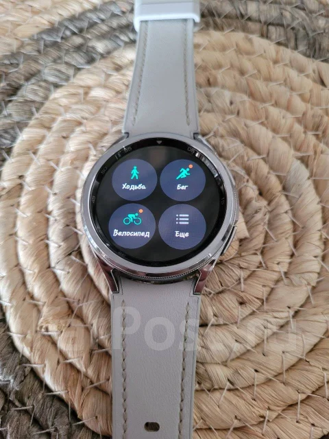 Samsung Galaxy Watch6 Classic ����