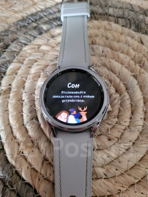 Samsung Galaxy Watch6 Classic ����