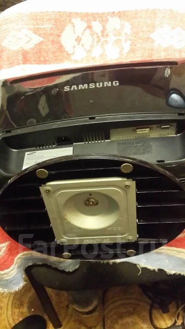 Samsung. 22" ����