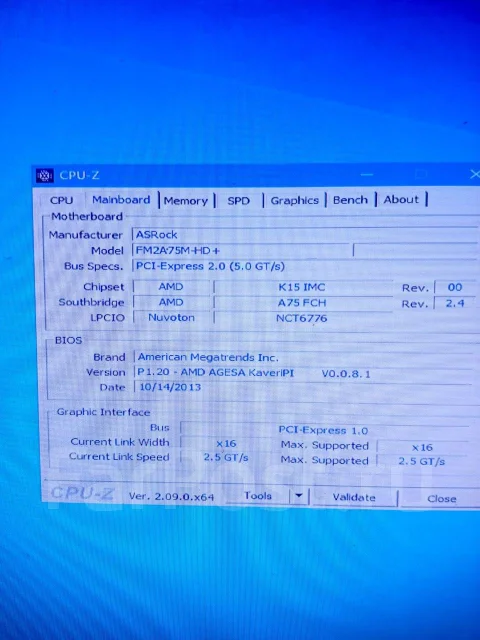 Socket FM2+ ����