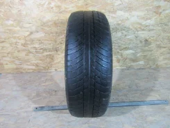 Bridgestone Blizzak LM-25