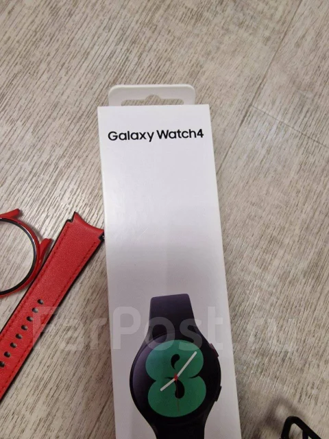 Samsung Galaxy Watch4. GPS, NFC, IP67 ����