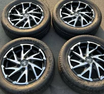 Crimson Barbero. 6.5x17", 6x139.7, ET38 ����