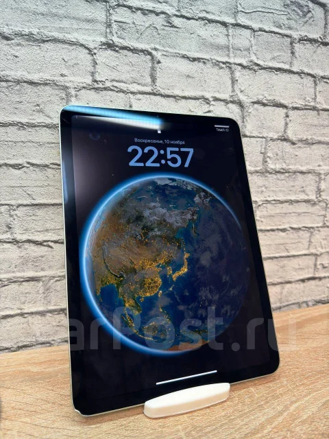 Apple iPad Air 4. 10.9 ������, ������ 64 �� ����