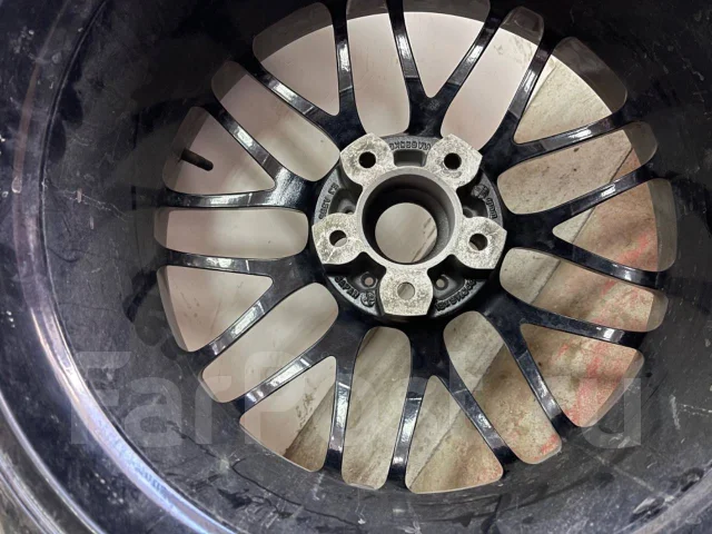 Weds Novaris. 9.5x18", 5x114.3, ET44, �� 70,1���. ����