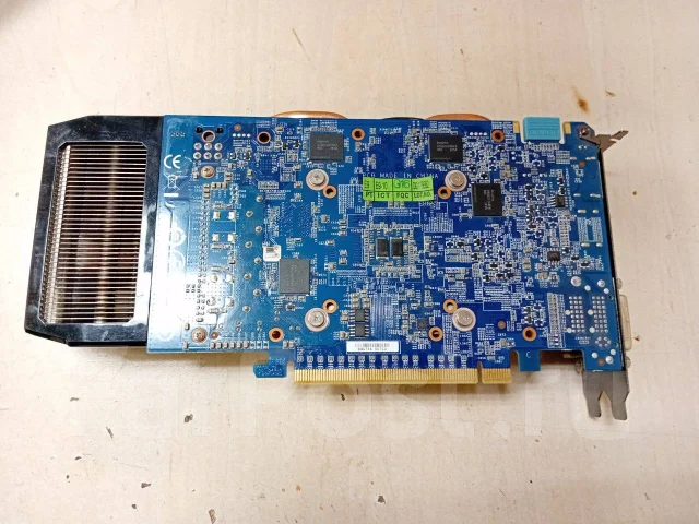 Quadro GV100 ����