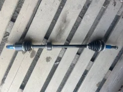 ������ Nissan AD / Wingroad Y11 ������ 39100-4M475 ����