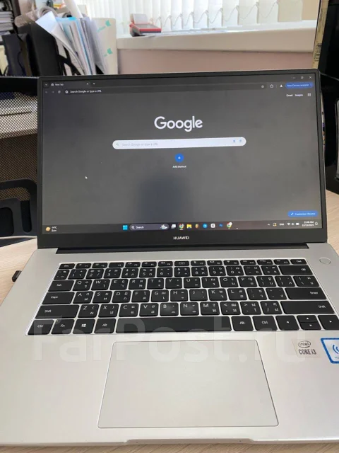 Huawei MateBook D 15 BOB-WAI9. 15", 2,1����, ��� 8 ��, ���� 256���, WiFi: 1, Bluetooth: 1, ����������� �� 3��. ����