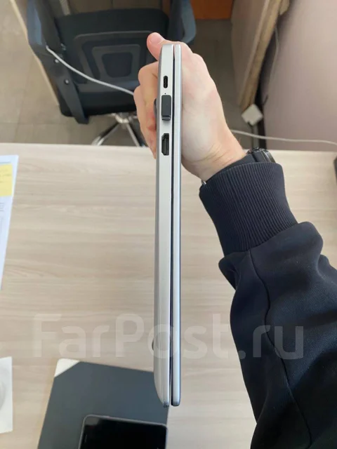 Huawei MateBook D 15 BOB-WAI9. 15", 2,1����, ��� 8 ��, ���� 256���, WiFi: 1, Bluetooth: 1, ����������� �� 3��. ����