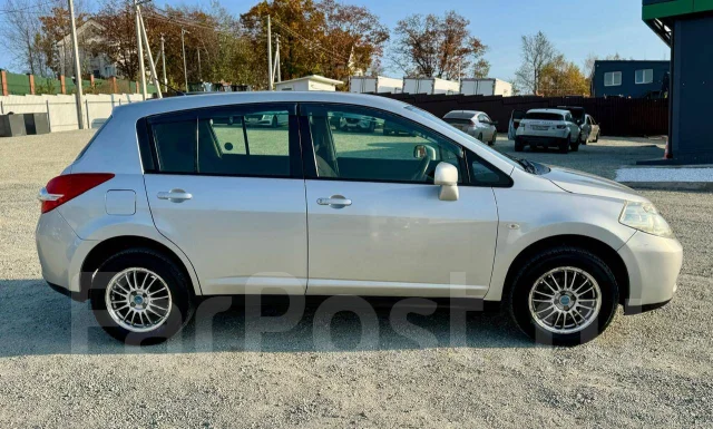 Nissan Tiida. �������, 4wd, 1.5 (109��.�.), ������, 207 000����. �� ����