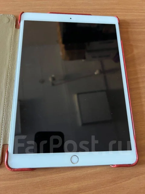 Apple iPad Pro 10.5. 10.5 ������, ������ 256 �� ����