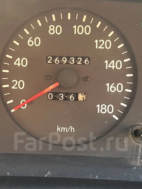 Toyota Corolla. ��������, ��������, 1.3, ������, 260 000����. �� ����