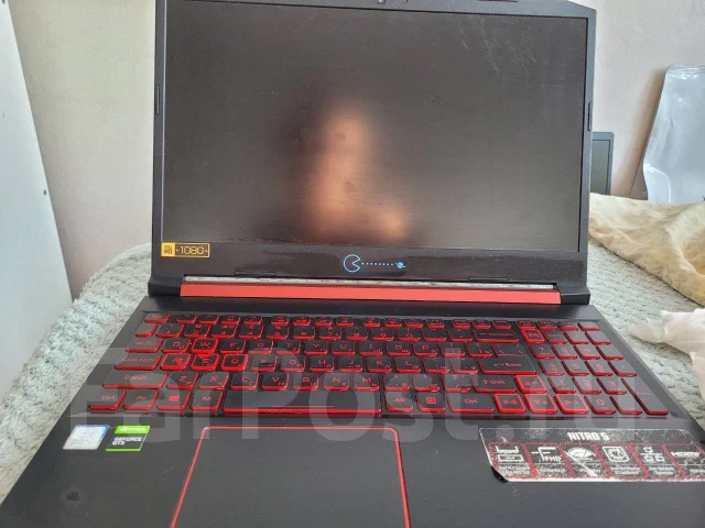 Acer Nitro 5 AN515-54. 15.6", 2,4����, ��� 8 ��, ���� 512���, WiFi: 1, Bluetooth: 1, ����������� �� 8��. ����
