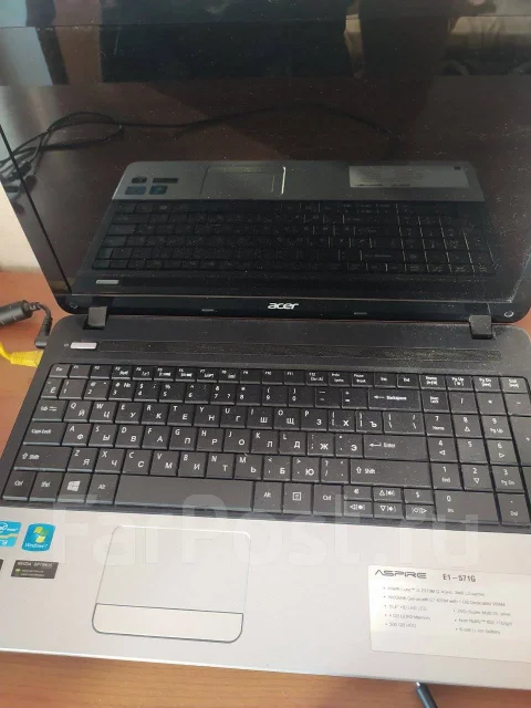 Acer Aspire E1-571G. 15.6", ����������� �� 4��. ����