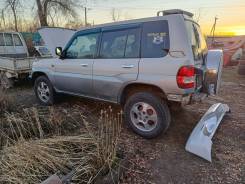 Mitsubishi Pajero iO ����