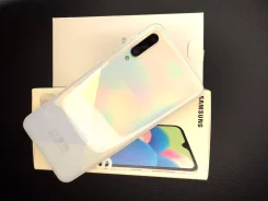 Samsung Galaxy A30s. �/�, 32 �� ����
