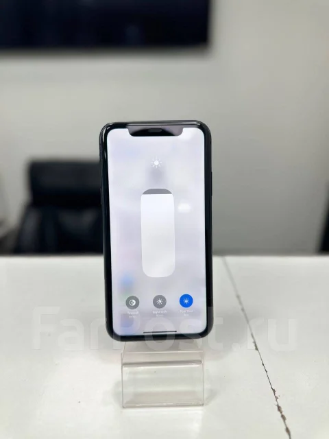 Apple iPhone 11. �/�, 128 ��, ������, 3G, 4G LTE, 5G, Dual-SIM, ����������, NFC ����