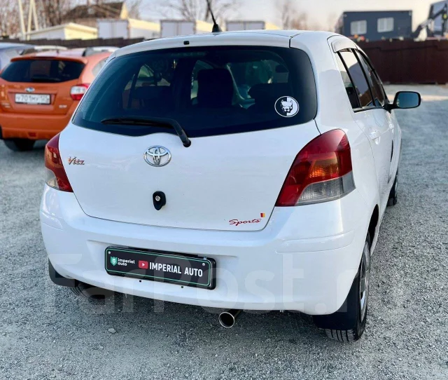 Toyota Vitz. ��������, ��������, 1.3 (87��.�.), ������, 386 000����. �� ����