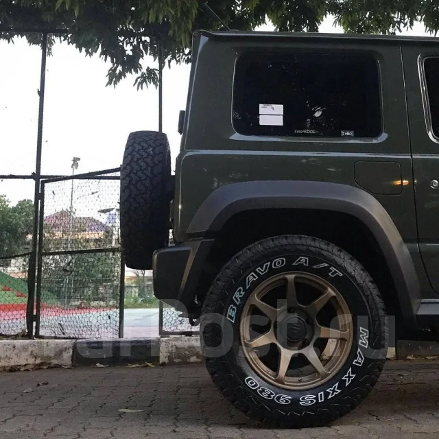 [Original] CST Zero-1 Hyper+J Black For Jimny/Escudo, 16