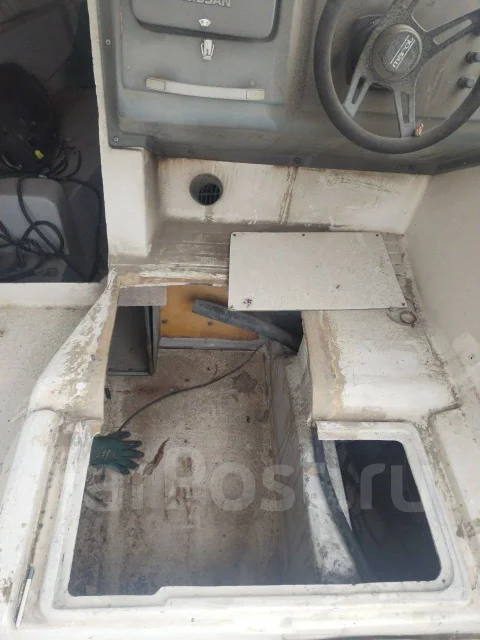 Nissan. 1995 ���, ����� 7,4��., ��������� ��� ��������� ����