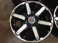 Urban Racing. 7.0x16", 5x114.3, ET38 ����