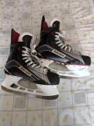    bauer x900  8D. 41, 42,   