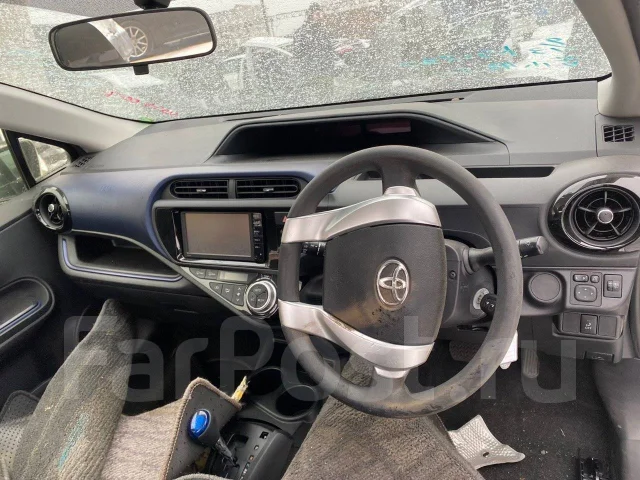 Toyota Aqua. NHP10, 1NZFXE ����