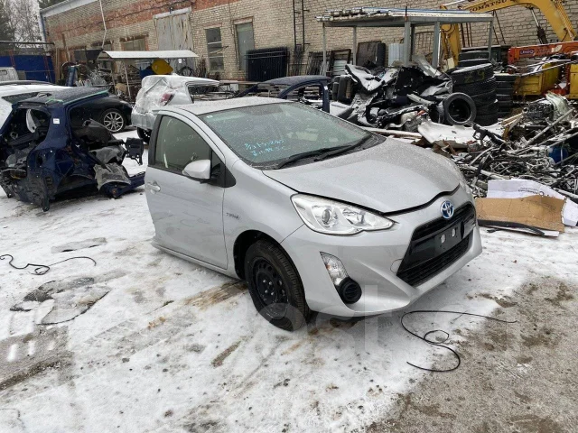 Toyota Aqua. NHP10, 1NZFXE ����