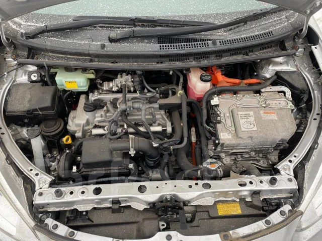 Toyota Aqua. NHP10, 1NZFXE ����