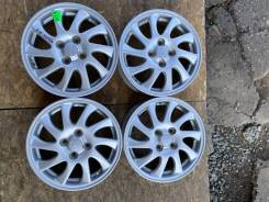 Daihatsu. 4.5x15", 4x100, ET45 ����
