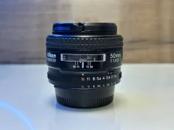 Nikon ����