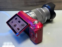 Sony Alpha NEX-3 Kit ����