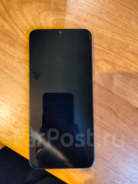 Realme C30. �/�, 32 ��, ������, 3G, 4G LTE, Dual-SIM, NFC ����