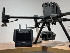 DJI Matrice 300 RTK.   