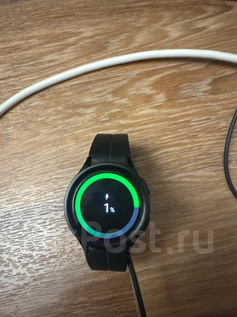 Samsung Galaxy Watch5 Pro ����
