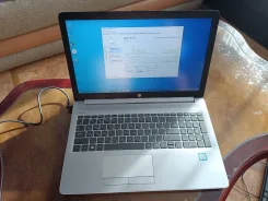HP 250 G7. 15.6", 1,8����, ��� 8 ��, ���� 128���, WiFi: 1, Bluetooth: 1 ����