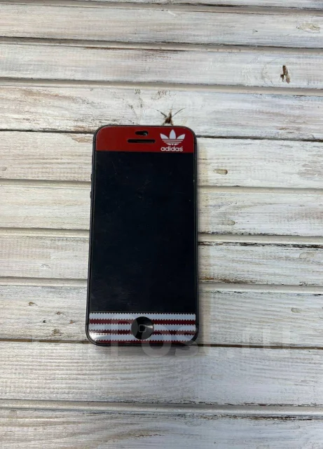 Apple iPhone 5. �/�, 16 ��, ������ ����