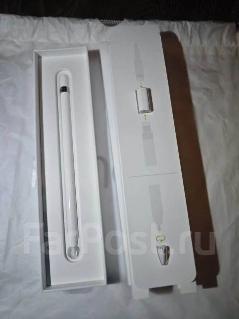 Apple iPad 7 ����