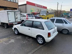 Daihatsu Charade ����