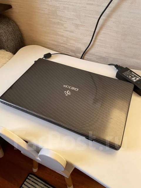 DEXP Atlas H101. 17.3", 2,4����, ��� 8 ��, ���� 500���, WiFi: 1, Bluetooth: 1 ����