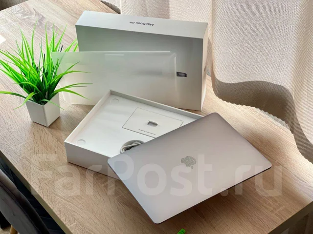 Apple MacBook Air 13 2019. 13.3", ��� 8 ��, ���� 128���, WiFi: 1, Bluetooth: 1, ����������� �� 6��. ����