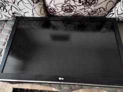 LG 42CS560. LCD (��) ����