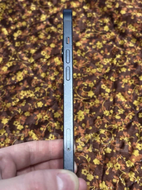 Apple iPhone 13. �/�, 128 ��, ������, 4G LTE, 5G, NFC ����