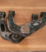    Nissan Pathfinder r51 54525EB300 